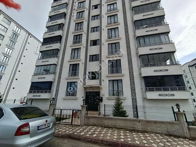 Çaydaçıra Mahallesinde Şehrin En Geniş 2+1 Dairesi