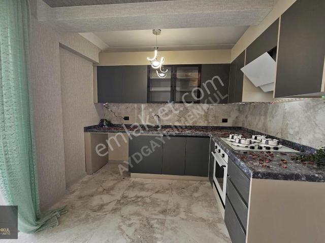 Ayd'den 29 Ekim Mah Katta Satılık 2+1 105m2 Lüks Daireler