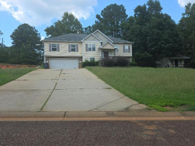 Ayden Cir SE