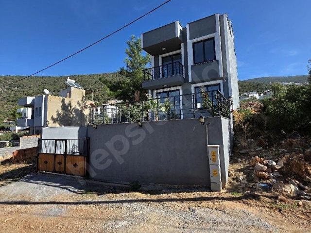 AYDIN DİDİM AKBÜKTE SATILIK EŞSİZ DENİZ MANZARALI TRİPLEKS VİLLA