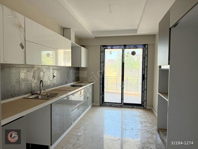 AYDIN SATILIK GREEN PARK SİTESİNDE 3+1 ARAKAT