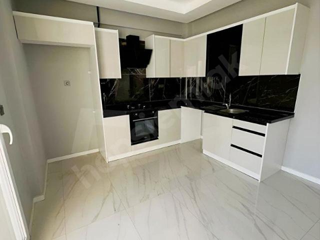 AYDINLAR 4+1 KİRALIK LÜKS DAİRE BALKON & KAPALI MUTFak