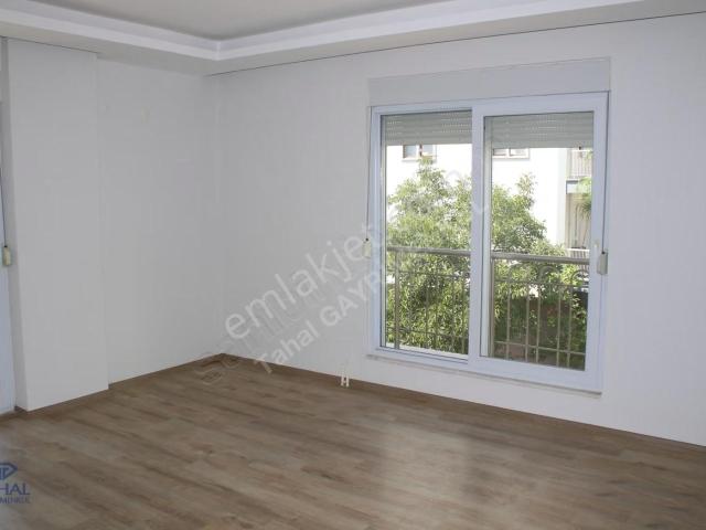Aydoğmuş Mh Tarmvaya 550 Mt Mesafe 3+1 Ayrı Mutfak Kiralık Daire