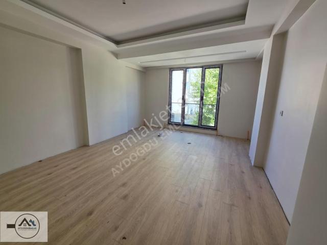 Aydoğdu'dan Bahar Cad Sıfır 3+1 Daire 110m² 1.kat Asansörlü.