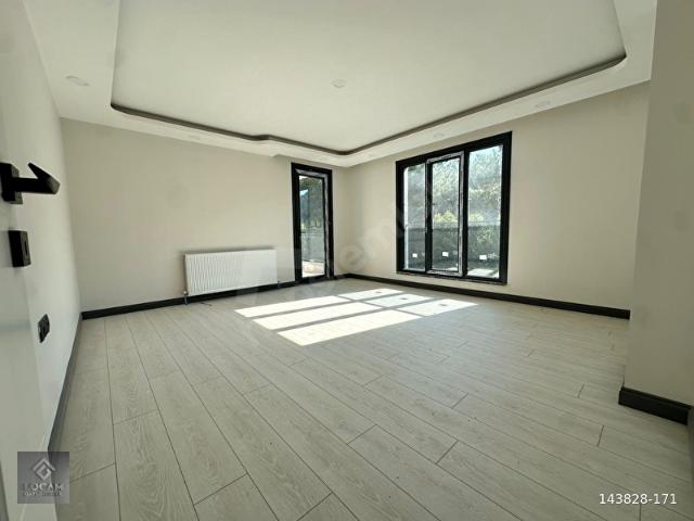 AYDOS ORMANI MANZARASIYLA NECİP FAZILDA FERAH 3+1 ARA KAT DAİRE