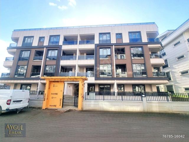 AYGÜLDEN ALTINKUM'DA SIFIR ÖN CEPHE KAPALI OTOPARKLI ÇİFT ASANSÖRLÜ CEPHE SEÇENEKLİ 1+1SATILIK DAİRE