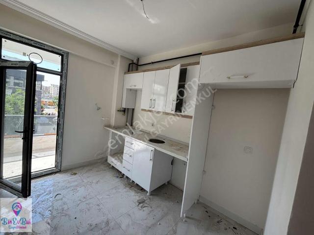 Ayhan Durağında 2+1 Kiralık Daire