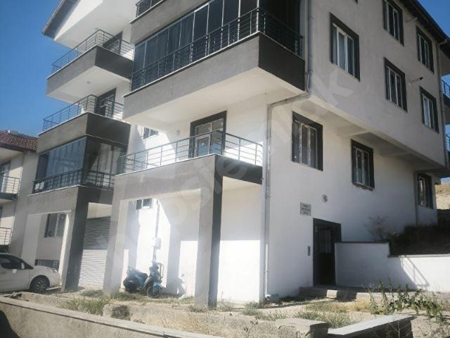 ÇAYIRALTI EMLAK GAYRİMENKUL SATLİK 2+1 AVANOSDA DAİRE