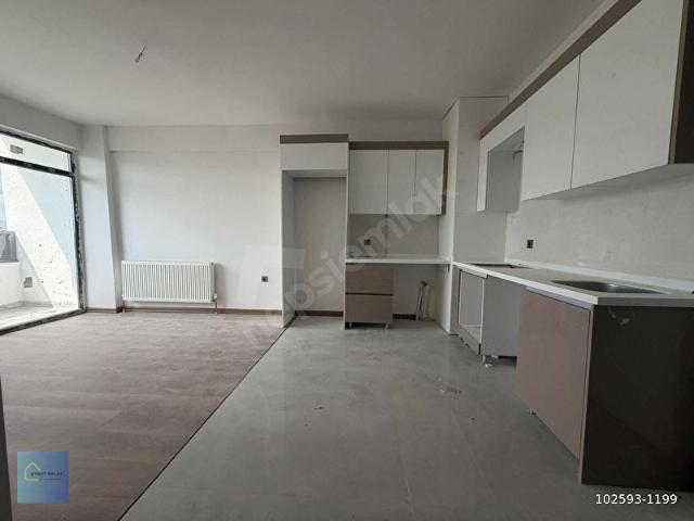 AYKUT EMLAKTAN SATILIK SİTE İÇERİNDE 2+1 KATTA SIFIR DAİRE