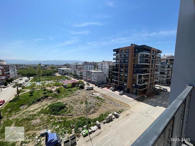 AYKUT OZAN CAD. ÜZERİ KÖŞE KONUMLU ÖNÜ AÇIK LÜKS 3+1 SATILIK DAİRE