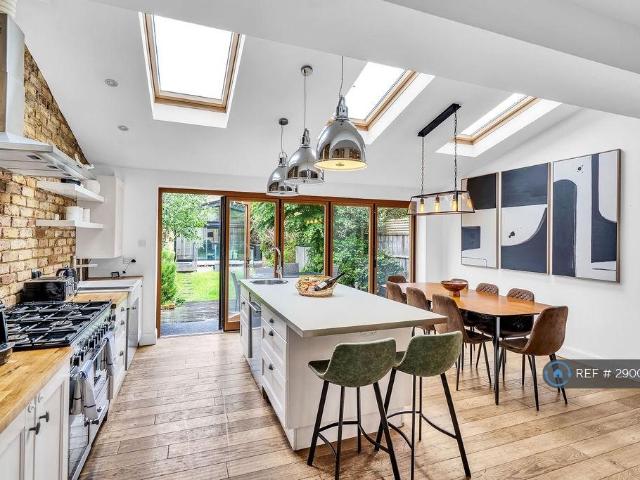 Aylward Road, London, SW20 5 bed terraced house to rent £8,333 pcm £1,923 pw