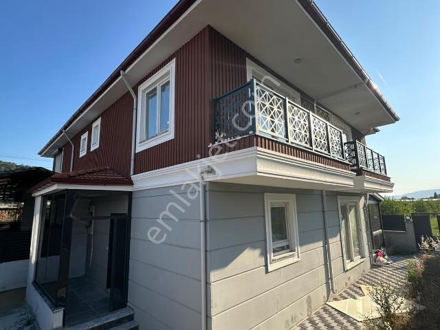 Çaylı Da 3+1 Lüks Villa Yerden Isıtma Altyapılı, Hemen Teslim