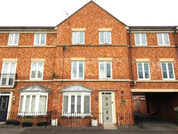 Aylesford Mews 4 bed house to rent £1,295 pcm £299 pw