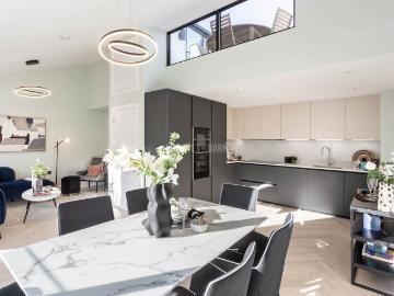 Aylmer Mews, East Finchley / Highgate Borders N2, 3 bed semi detached house to rent, £4,250 pcm | PrimeLocation