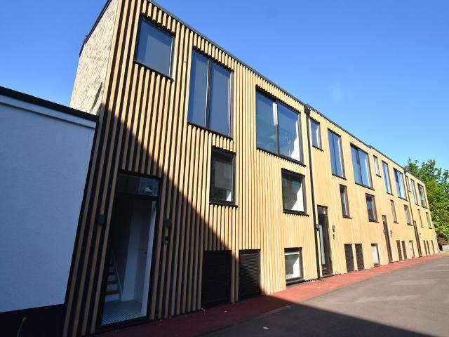 Aylmer Parade, London N2, 3 bed terraced house to rent, £3,500 pcm | PrimeLocation
