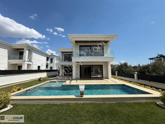 Ayrıcalıklı Yaşam Özel Havuzlu, Müstakil 3+1 Lüks Villa