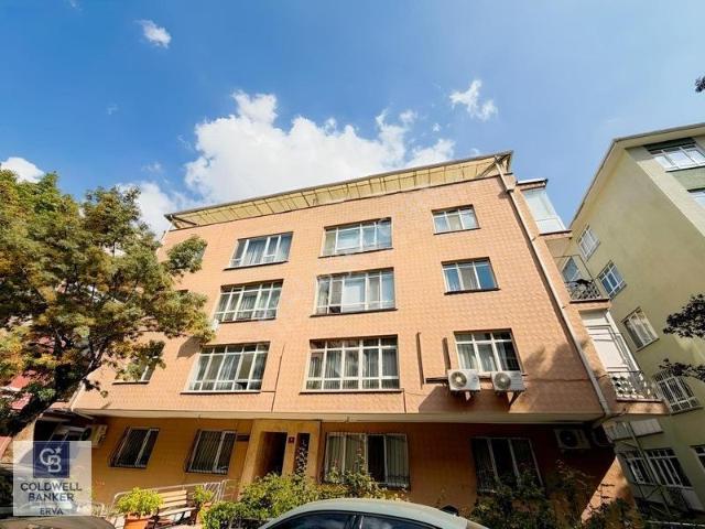 Ayrancı Kuzgun Sok Eşyalı Kiralık 3+1 Teraslı Çatı Katı Daire