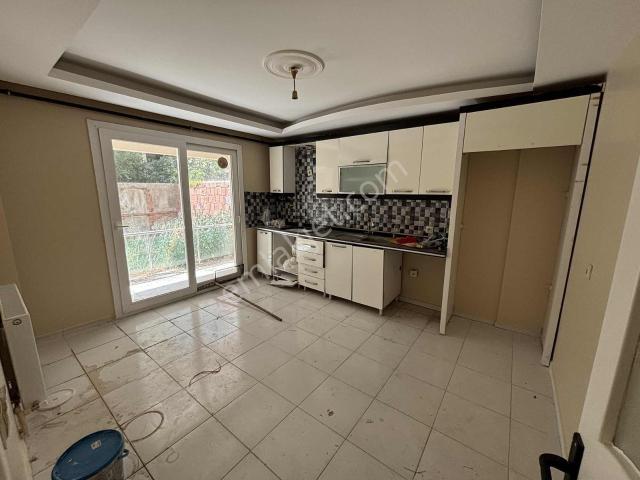 Ayrancılar Merkezde Satılık 3+1 D.gazlı Daire Bahçeli