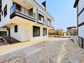 Ayrancılar İnönü Mah 4+1 Satilik Villa