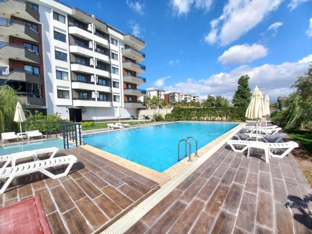 Ayrancılar İnönü Mahallesinde Havuz Cepheli 3+1