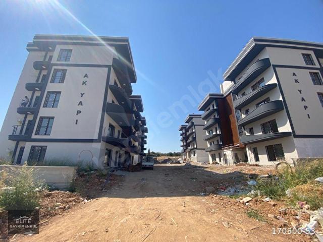 Ayrancılarda site içerisinde 2+1 yüzme havuzlu daire