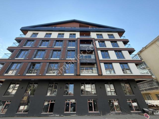 Ayrancı Mesnevi Caddesi'nde Satılık 1 + 1 Daire