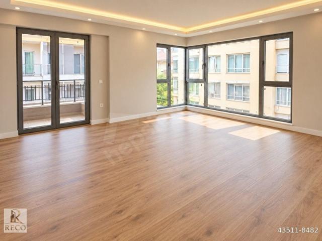 AYRANCI'DA SÜPER LÜKS 170 M TERASLI HAYALLERİNİZDEKİ DAİRE !
