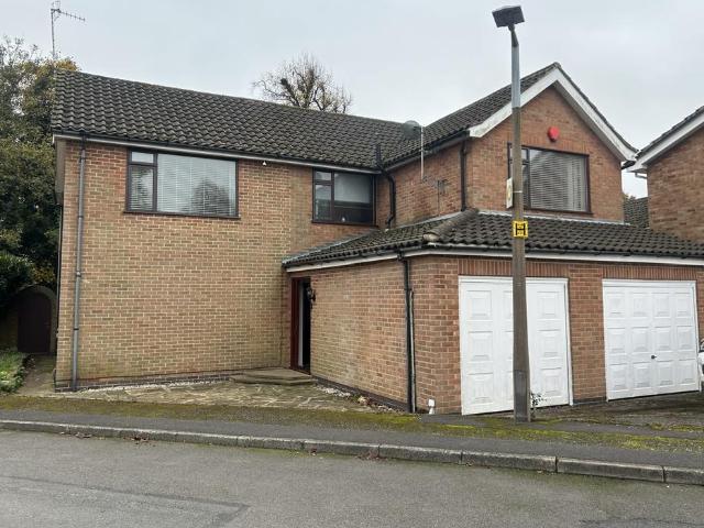 Ayscough Avenue, Nuthall, Nottingham. 4 bed detached house to rent £1,600 pcm £369 pw