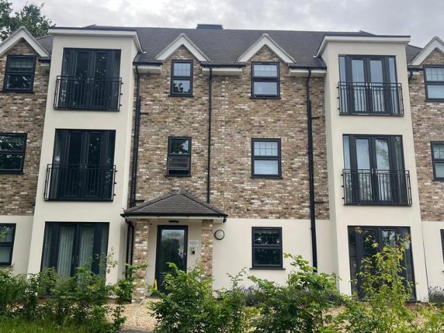Aysgarth, Bracknell, RG12 2 bed apartment to rent £1,550 pcm £358 pw
