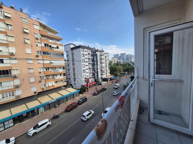Ayten Yaşar'dan Bayındır'da Kiralık 3+1 Doğalgazlı Daire