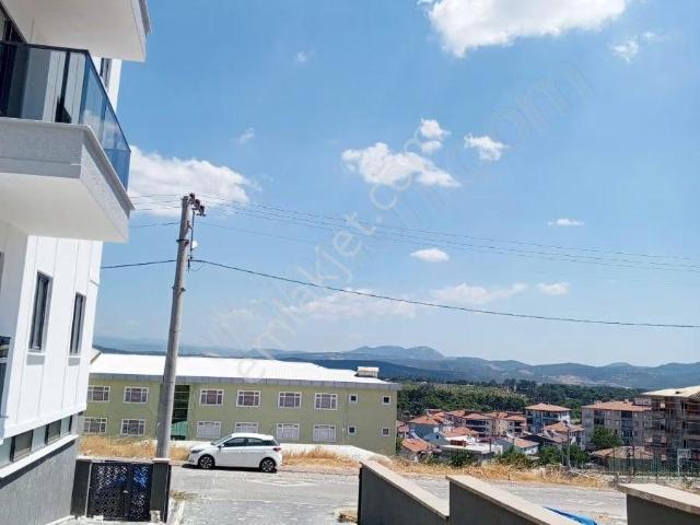 Ayvacık Üniversite Üstü Lüx Geniş 2+1 Arakat Kiralık Daıre