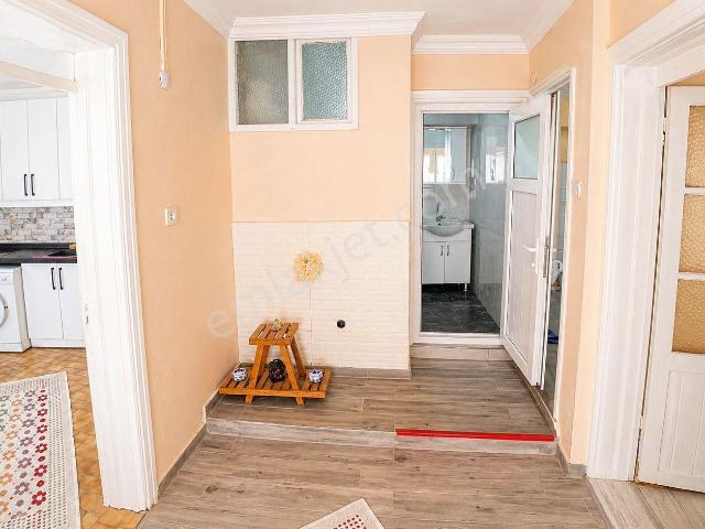 Ayvalık Merkezde Müstakil Girişli Eşyalı 2+1 Kiralık Daire