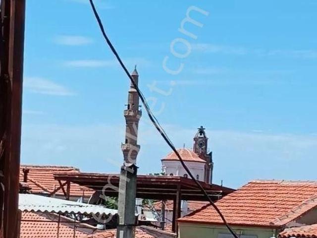 Ayvalık Merkezde Müstakilev