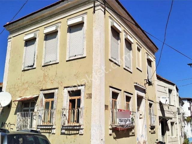 Ayvalık Merkezde, Kurul İzinleri Alınmış Bahçeli Müstakil Ev