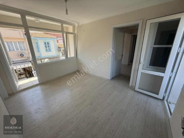 Ayvalık Merkezde Kiralık Ofis