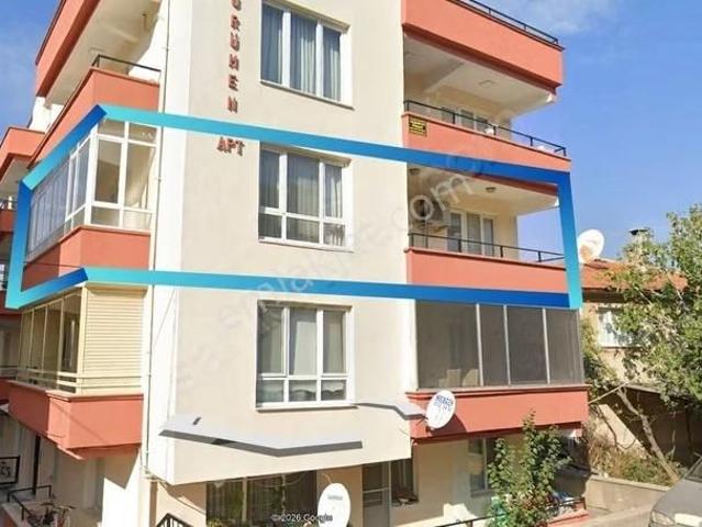 Ayvalık Ali Çetinkaya Mahallesi'nde Satılık 3+1 Daire