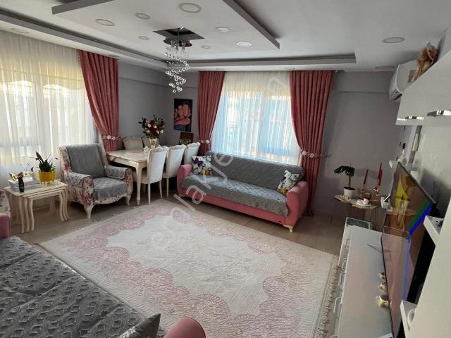 Ayvalık Ali Çetinkaya'da Geniş Satılık Dubleks Daire