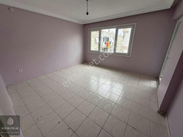 Ayvalık Aliçetinkayada Kiralık 3 Artı 1 Doğalgazlı Daire