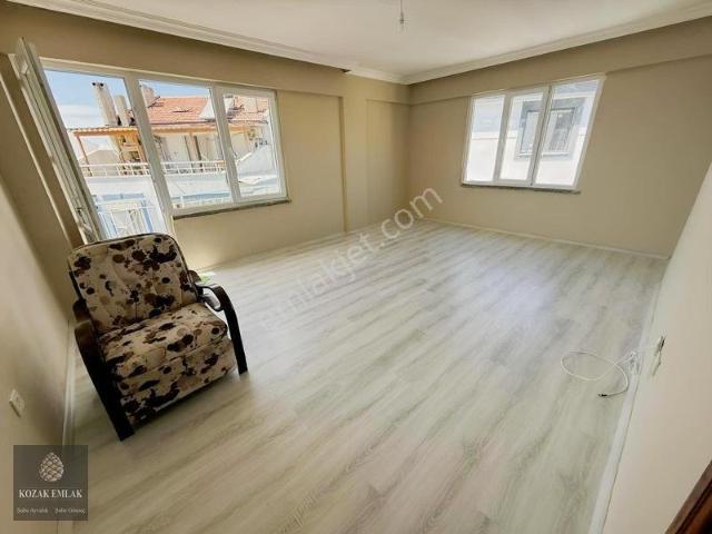 Ayvalık Aliçetinkayada Kiralık Daire