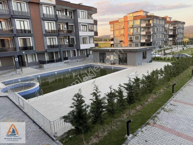 Ayvalık Altınova Havuzlu Site İci 1+1 Daıre