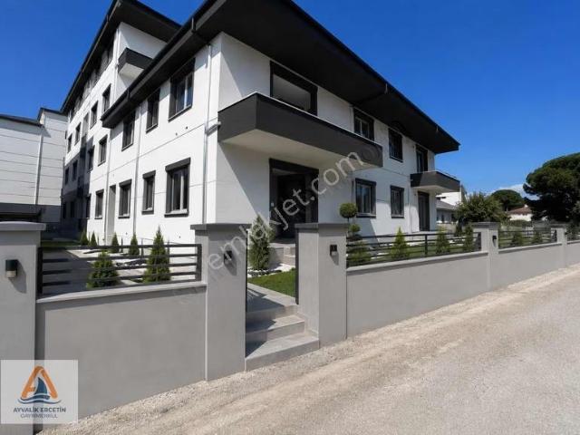 Ayvalık Altınova Sıfır 1+1 Daire