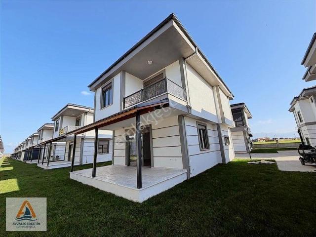 Ayvalık Altınova 3+1 Dublex Premium Site İci Vılla