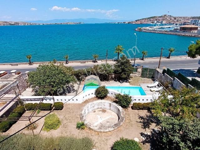 Ayvalık Çamlık Ta Satılık Müstakıl Ev.denıze Sıfır