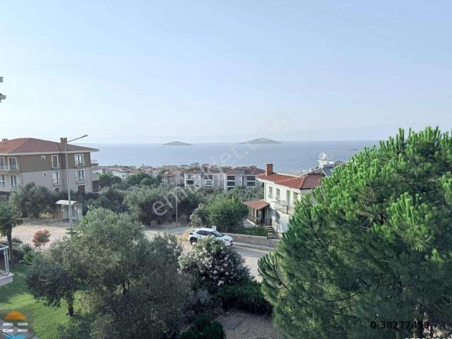Ayvalık Armutçukta Full Deniz Manzaralı Satılık 3+1 Daire
