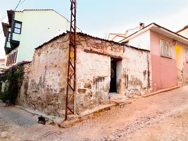 Ayvalık Sakarya'da Bahçeli 150 M2 Satılık Müstakil Ev
