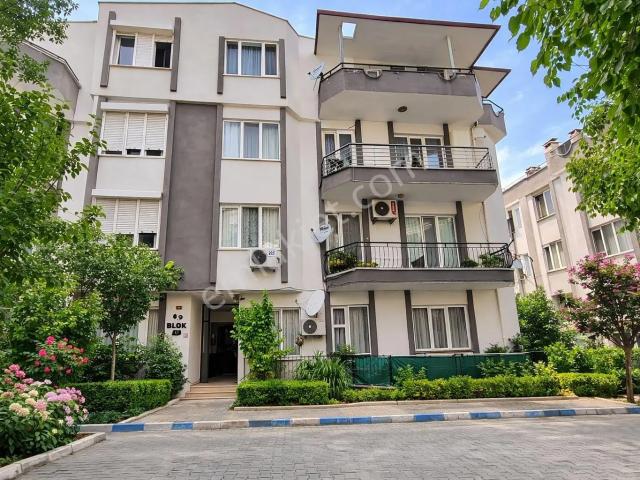 Ayvalık Sarımsaklı Da Denize 150 Metre 4+1 Satılık Dubleks Daire