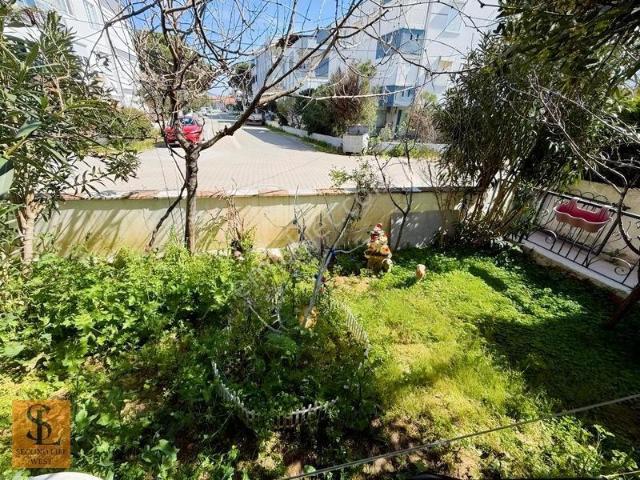 Ayvalık Sarımsaklıda | Plaja 250 M | Eşyalı 1+1 Daire