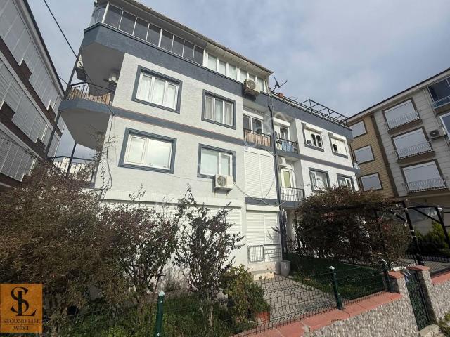Ayvalık | Sarımsaklı | Denize Kısa Mesafe | 2+1 Daire