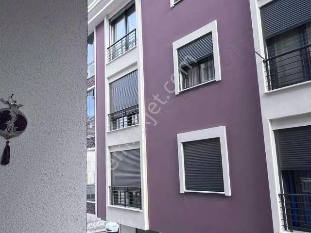 Ayvalık Sarımsaklı Kiralık Yazlık Denize 400 Mt Mesafede