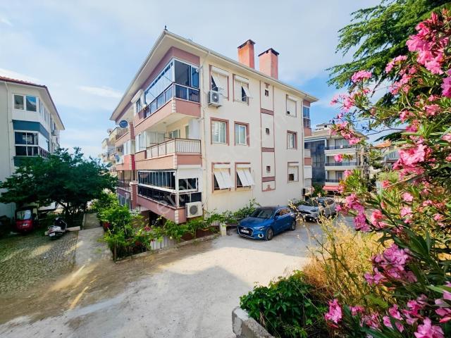 Ayvalık 150 Evler Site İçinde Deniz Manzaralı Satılık 3+1 Daire